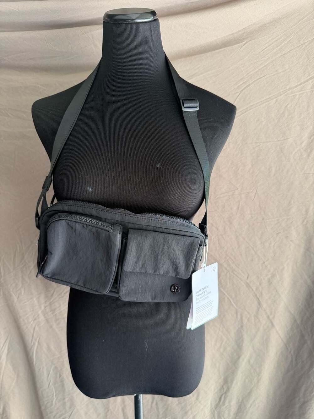 Lululemon Multi-Pocket Crossbody Bag Black